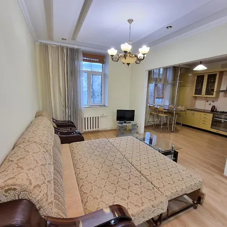 Stefan Cel Mare Boulevard Ultracentral In The Center Apartment *